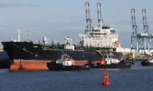 Міністр оборони Італії Крозетто застряг у Дубаї через атаки Ірану