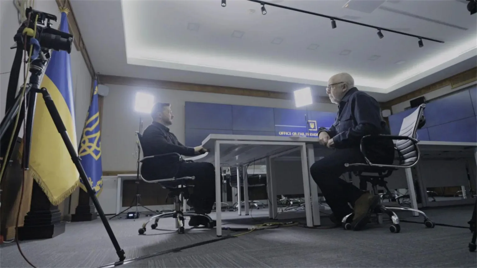 Зеленський пояснив, чому Україна не може вийти з Донбасу