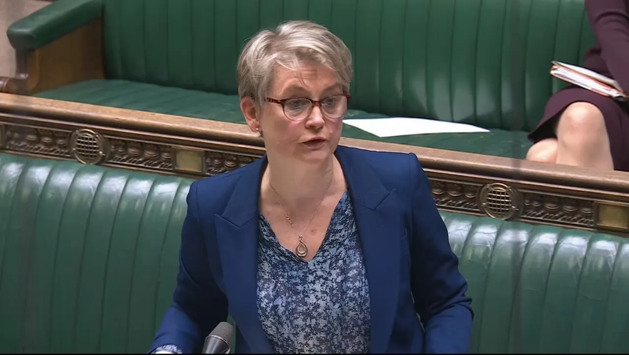 Іран під ударом нових санкцій від Великої Британії