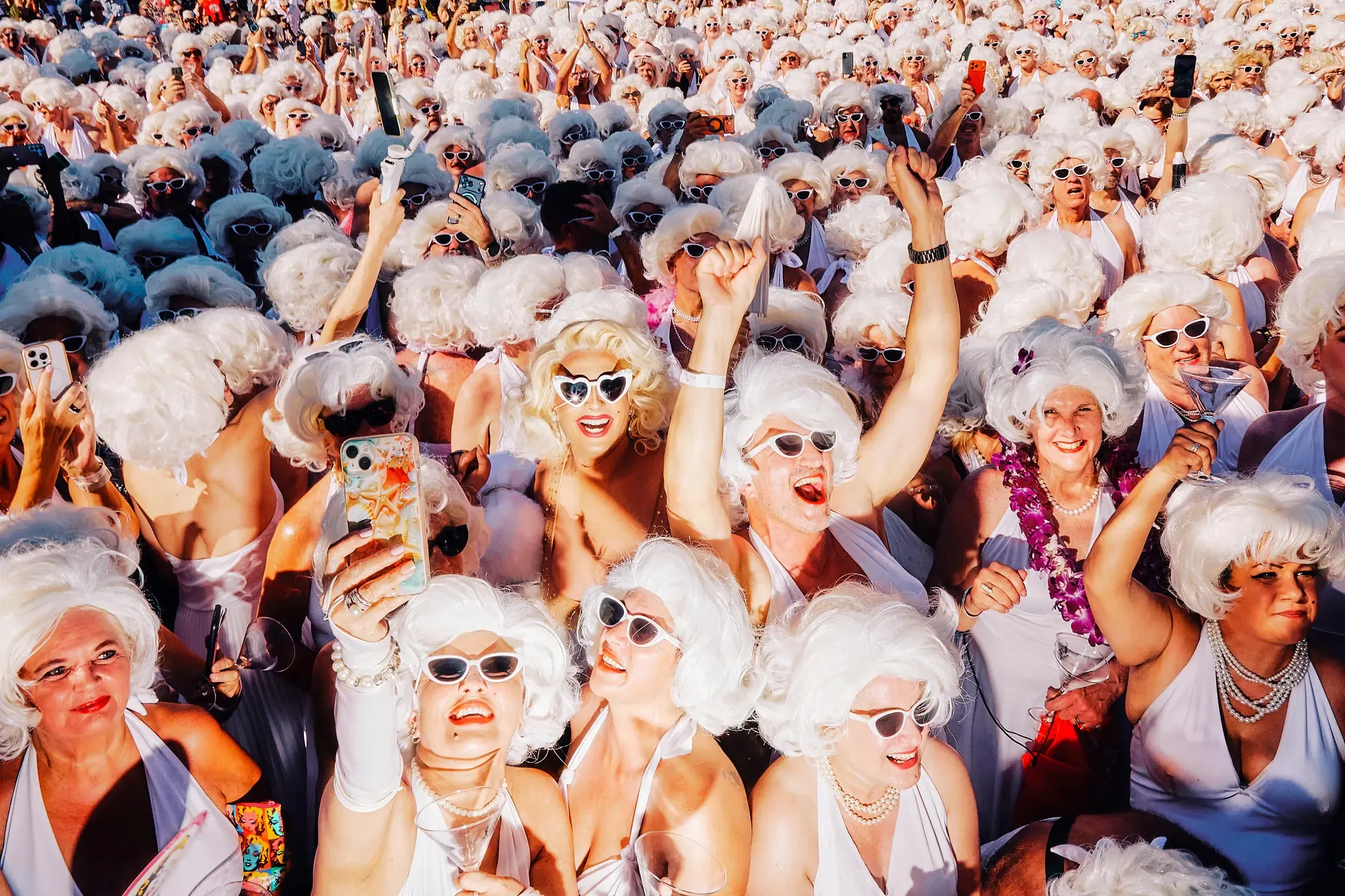 A thousand "Marilyns" in California broke the Guinness World Record