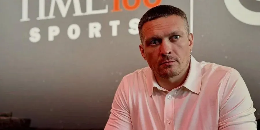 Усик снова в зале и готовится к новому этапу карьеры