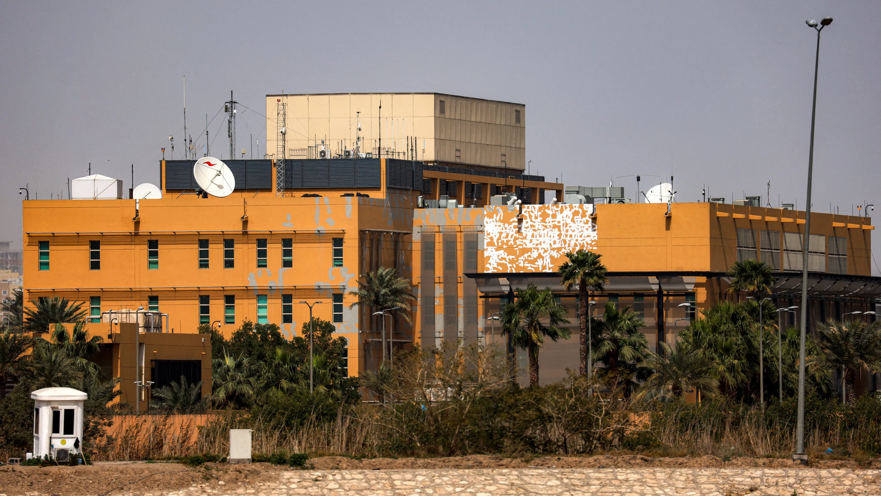 Ірак засудив атаку на посольство США в Багдаді