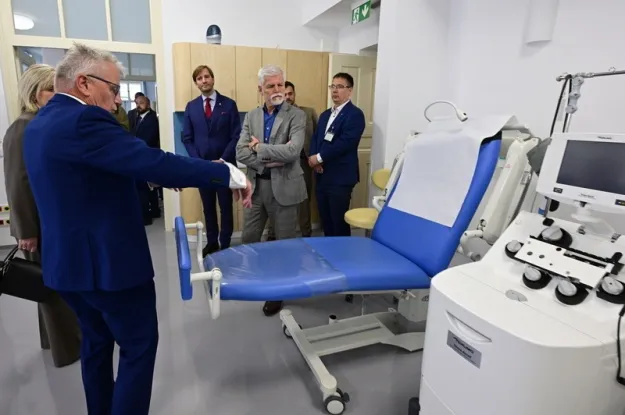 Czech President Petr Pavel donated blood for the last time