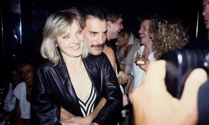 Відео: Мадонна під час концерту в Лондоні підтримала Україну