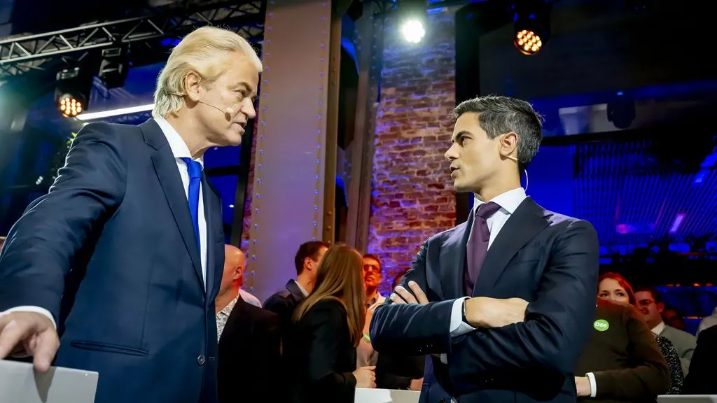 Екзитпол прогнозує перемогу лібералів над ультраправими на виборах у Нідерландах Екзитпол прогнозує перемогу лібералів над ультраправими на виборах у Нідерландах