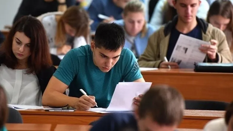У Києві немає жодного студента на програму підготовки вчителів хімії