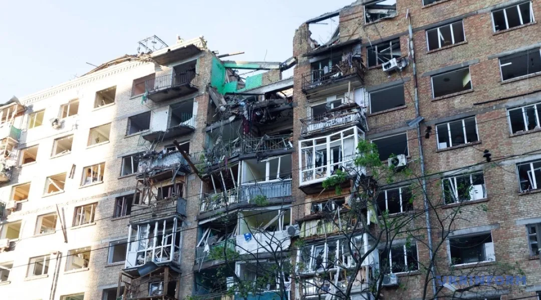 У Києві кількість постраждалих від масованої російської атаки зросла до 62 людей, двоє загиблих
