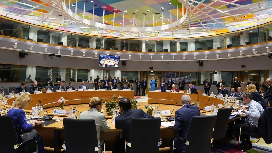 Лідери ЄС підтвердили підтримку України та закликали прискорити допомогу