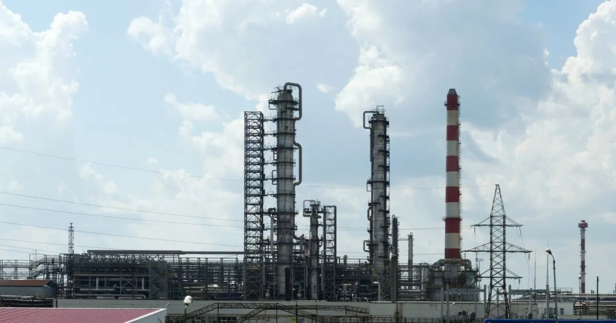 Spadek przerobu i miliardowe rekompensaty dla rosyjskich rafinerii