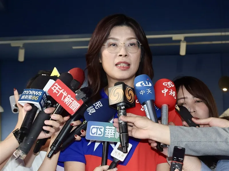 Лідерка тайванської опозиції вирушила до Китаю