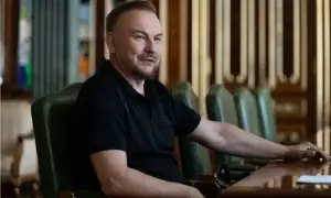 Переход на зимнее время: «Укрзализныця» уже изменила время отправления и прибытия поездов