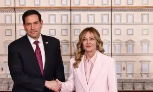 Іран атакував ОАЕ балістикою та дронами, є поранені