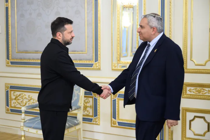 Israeli minister narrowly escaped a Russian strike on the Ukrainian border