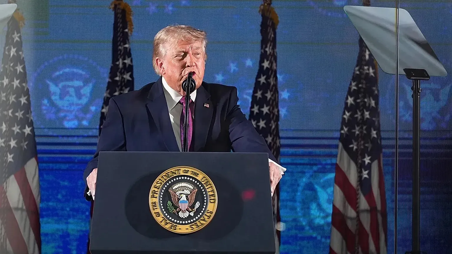Трамп объявил о начале энергетического перемирия между Украиной и Россией