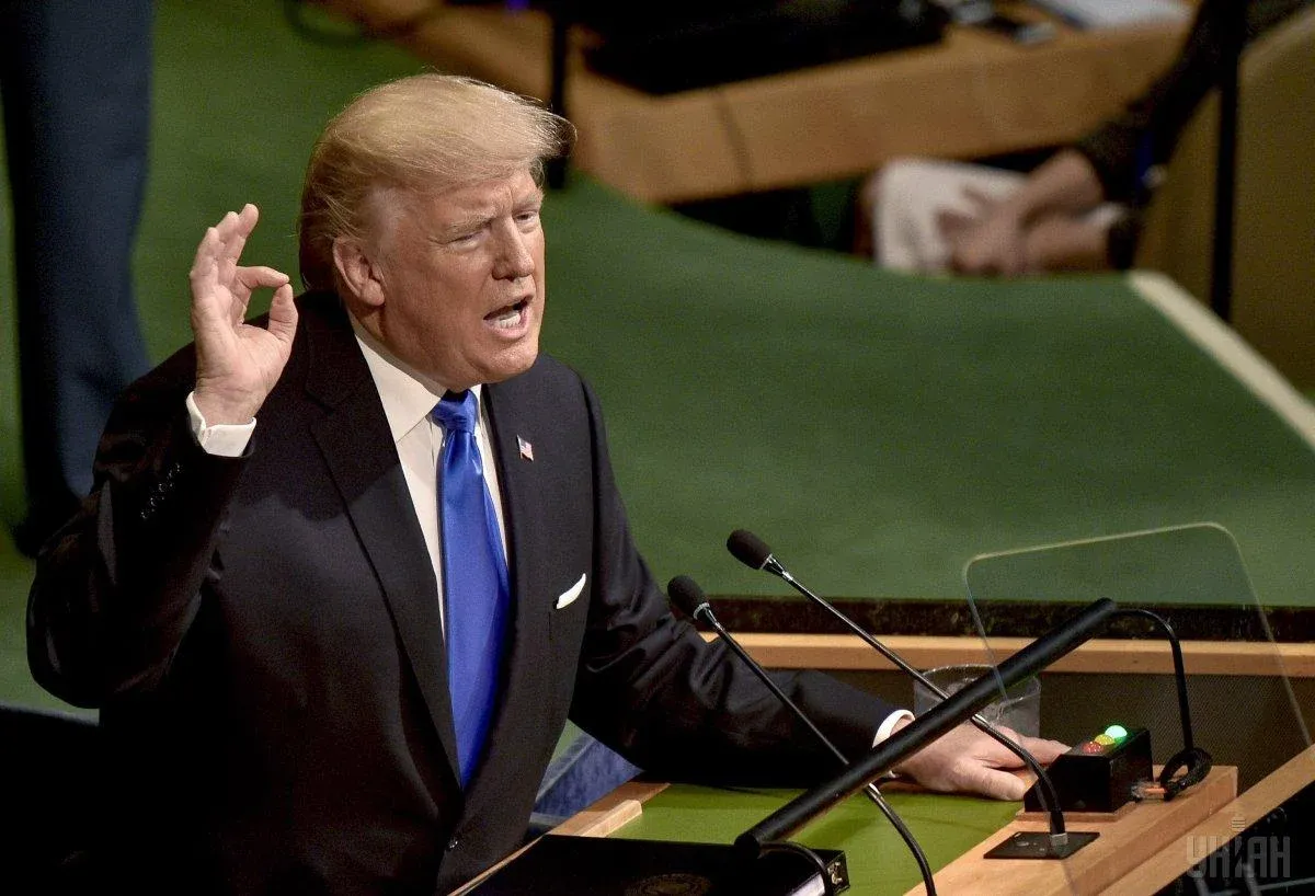 У The Guardian назвали політику Трампа найбільшою зрадою України