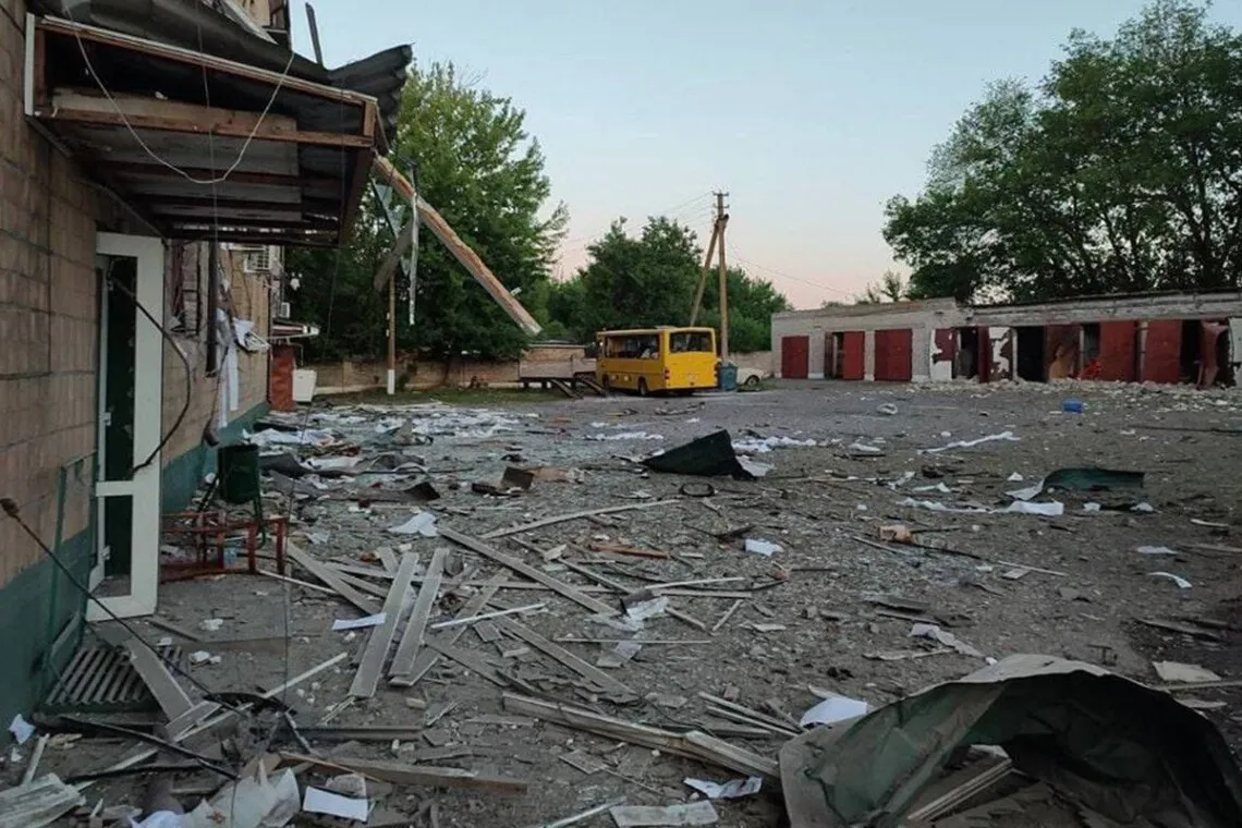РФ атакувала Миколаївщину Шахедами, пошкоджено лікарню та промисловий об’єкт