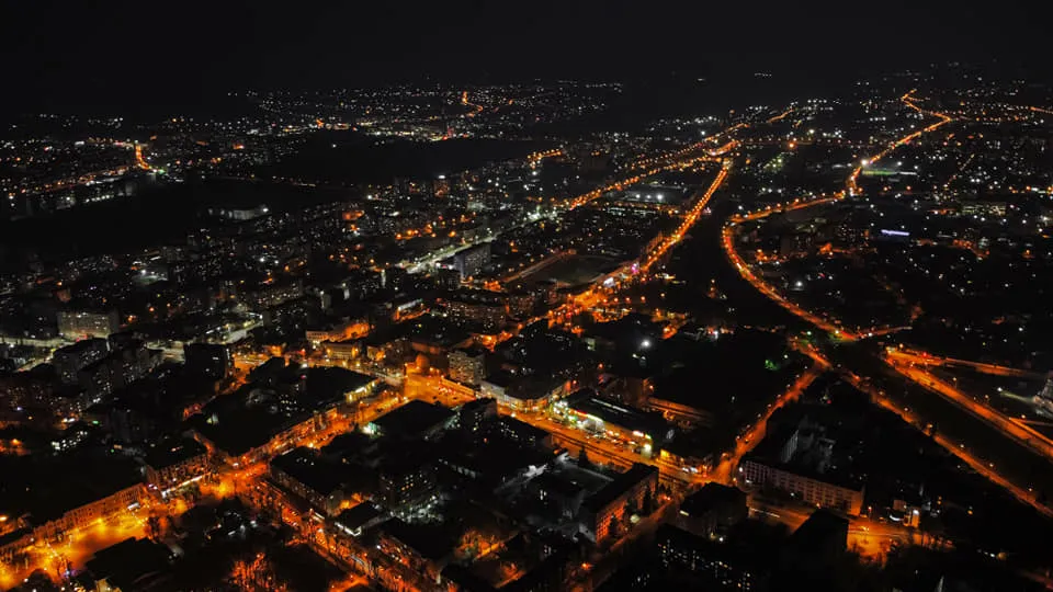 На Хмельниччини відключатимуть нічне освітлення заради економії
