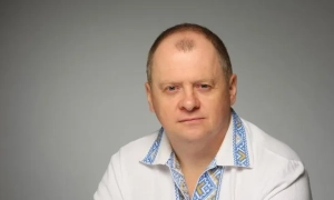 Відео: святкову Контрактову площу показали з висоти