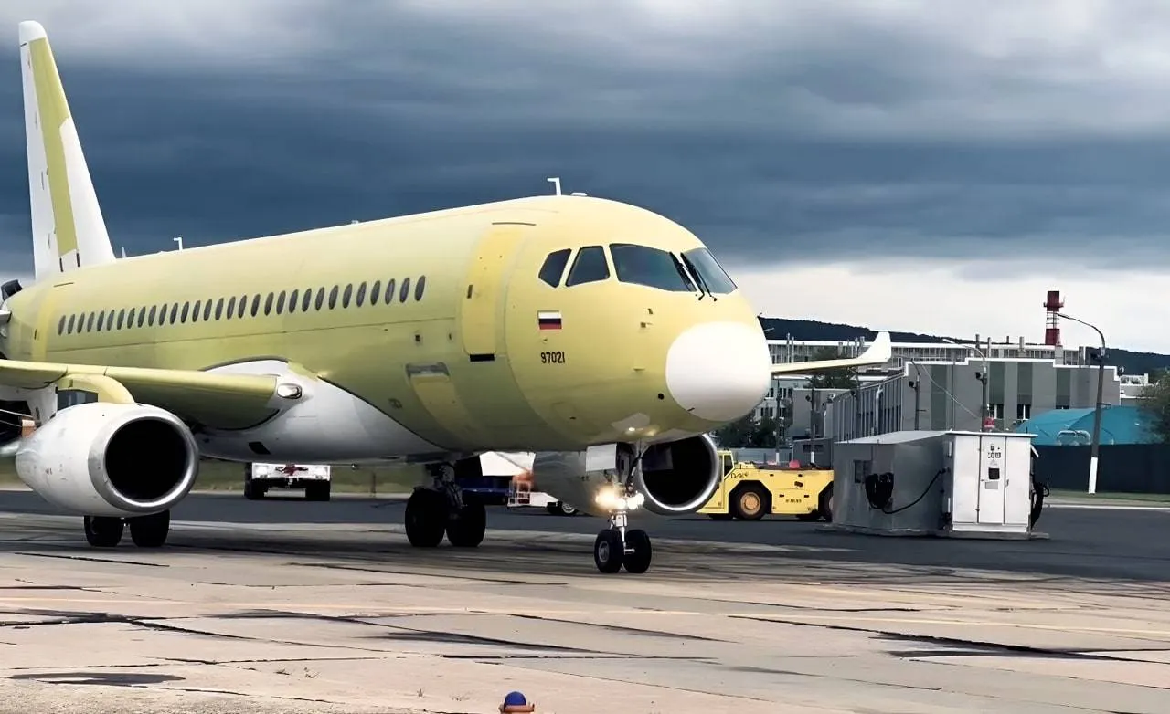 Індія домовилася з росією про виробництво літаків, щоб протистояти тиску Заходу – Bloomberg Індія домовилася з росією про виробництво літаків, щоб протистояти тиску Заходу – Bloomberg