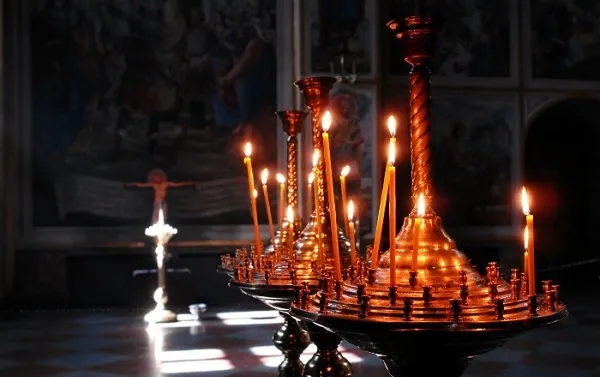 Яке церковне свято відзначають 6 лютого