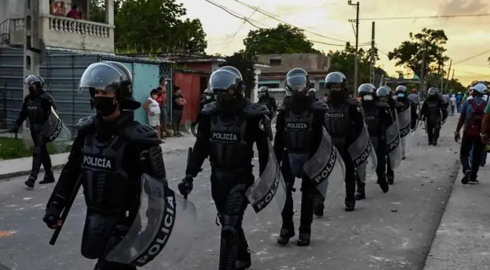 На Кубі спалахнули рідкісні протести через відключення світла