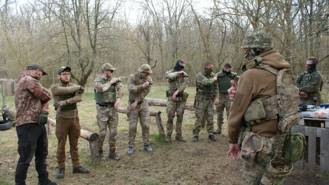 Зеленський підписав закон про підготовку громадян до національного спротиву