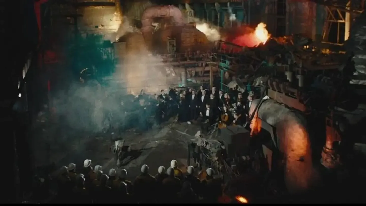 ДТЕК і Svitlo Concert зіграли «Щедрик» на зруйнованій ТЕС