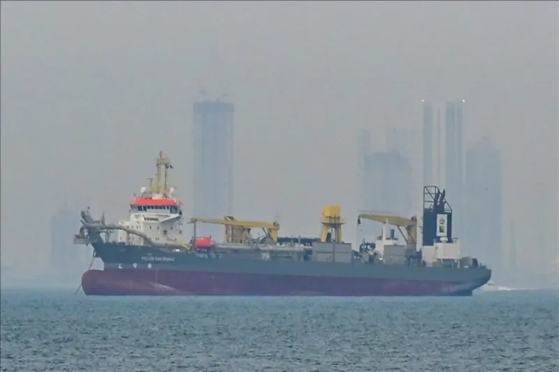 Японський газовоз уперше пройшов через Ормузьку протоку