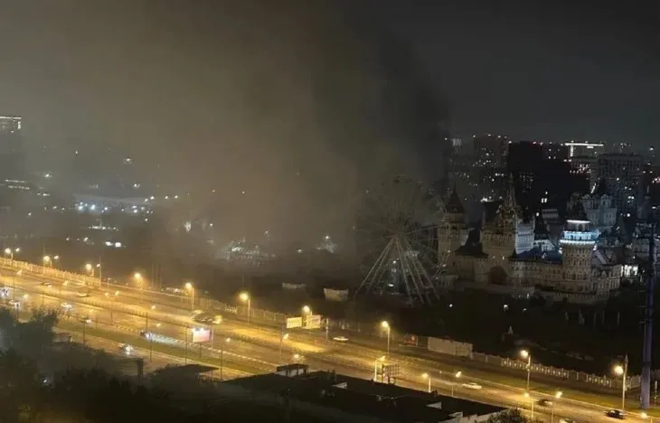 Фото: У Москві сталася пожежа в комплексі Кремль в Ізмайлово