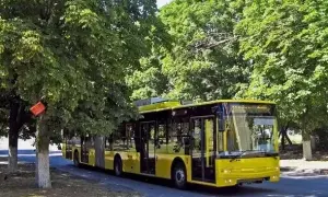 Фото, видео: в Луцке ночью сгорел отель. Есть пострадавшие