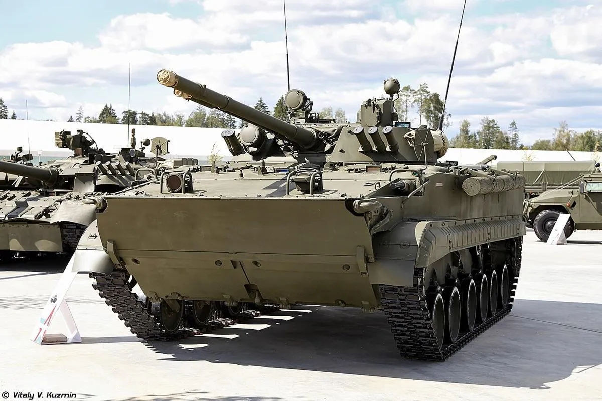 Росіяни модернізували БМП-3 так, що вона стала гіршою - Defense Express