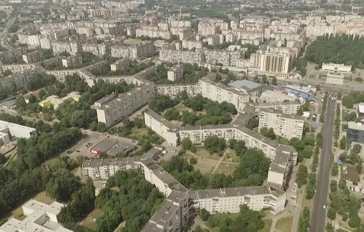 У Луцьку знайшли будинок-рекордсмен завдовжки 3 км, де живуть тисячі мешканців