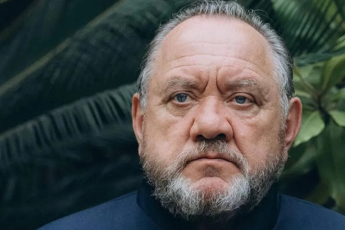 Син Бенюка пішов у ЗСУ після захисту дисертації