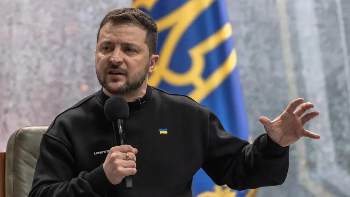 Большинство украинцев не хотят второго президентского срока Зеленского — КМИС