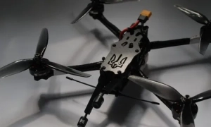 У «Слузі народу» відреагували на заяву Арахамії про підвищений тон Зеленського і Байдена