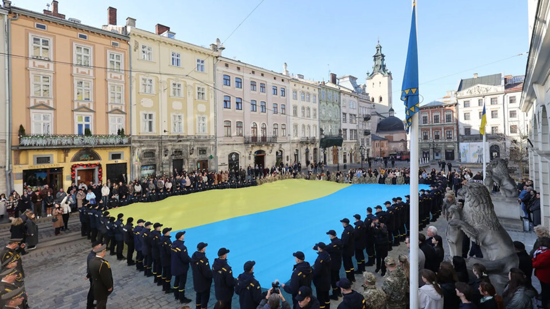 У Львові у річницю першого виконання Гімну України урочисто заспівали «Ще не вмерла України…»