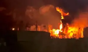 Відео: дрони нищать російські локомотиви з військовими вантажами