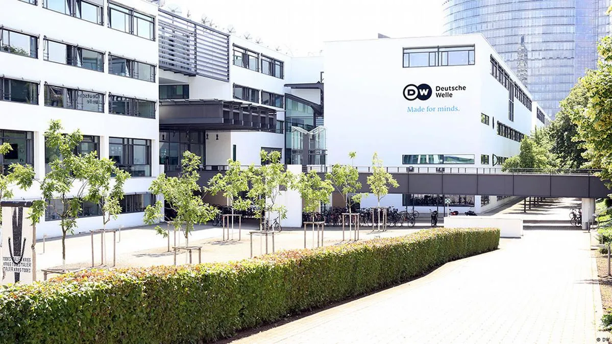 DW у Росії визнали небажаною організацією