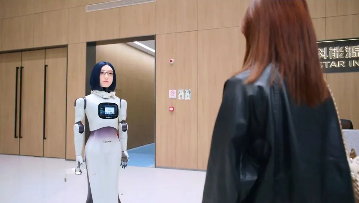 Китайці створили робота-гуманоїда з реалістичним обличчям – фото