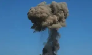 Видео: Оккупант подорвался на мине во время езды на мотоцикле