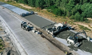 В МЗС відреагували на російські «танці на кістках» у драмтеатрі Маріуполя