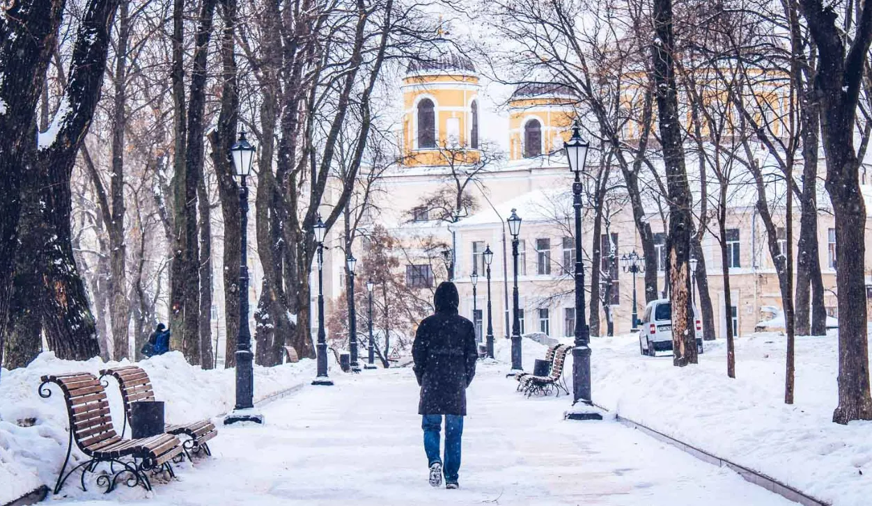 У Києві оголосили жовтий рівень небезпеки 30 грудня через ожеледицю