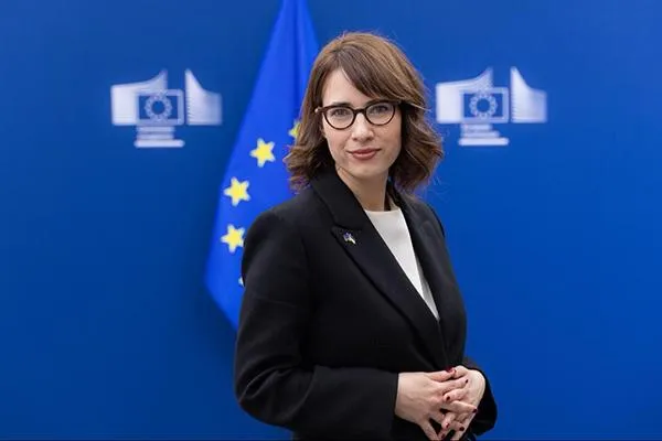 Zamrożenie frontu nie oznacza uznania zmiany granic Ukrainy — Komisja Europejska