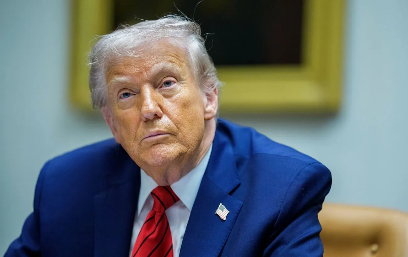 США знищили всі військові цілі Ірану на острівці Харг, — Трамп