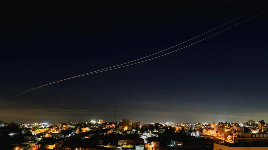 У Тегерані стався частковий блекаут нових ударів Ізраїлю