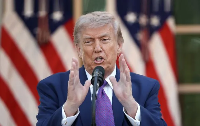Трамп объявил о смене главы Национальной разведки по личным обстоятельствам