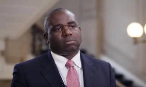 Британія спрямувала на Близький Схід військові літаки для «посилення деескалації»