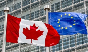 Фото: у Мінську відбувся масштабний мітинг за опонентку Лукашенка