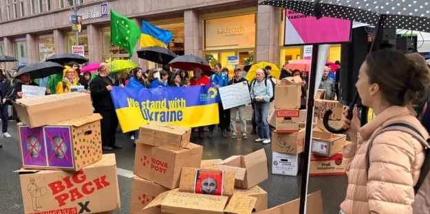 У Берліні пройшли акції проти закриття Російського дому