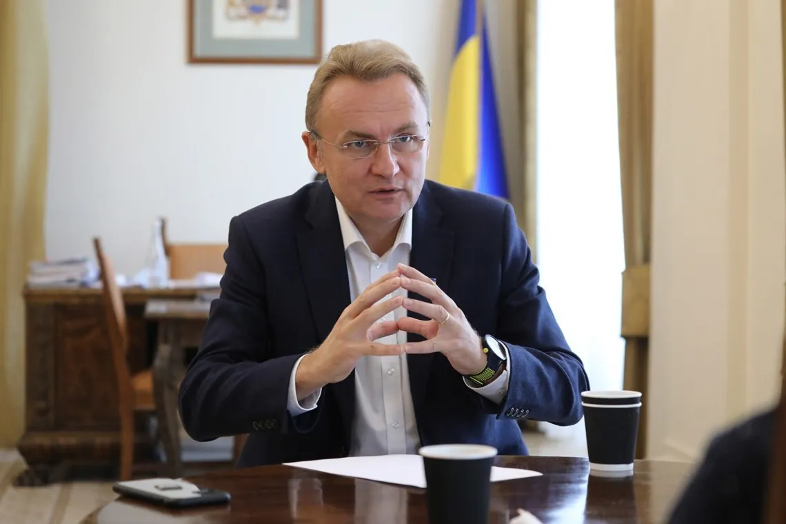 Мер Львова спростував чутки про обшуки у міській раді